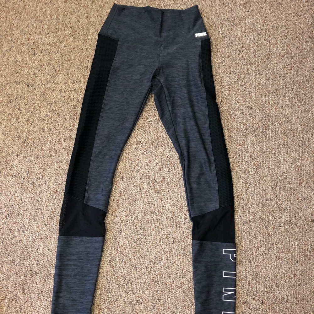 Victoria’s Secret PINK leggings